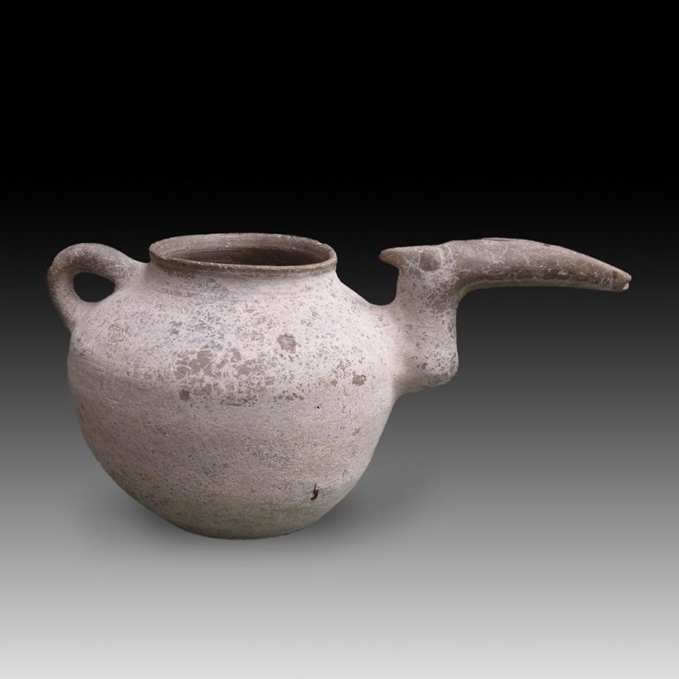 An Amlash spouted vessel